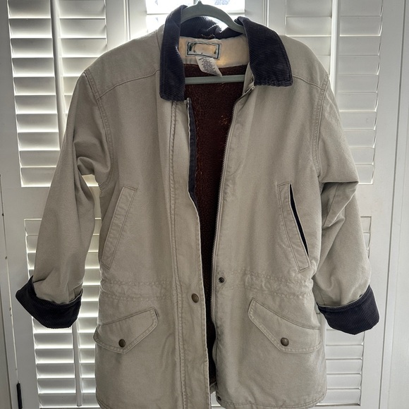 Barn Jacket - Picture 2 of 10